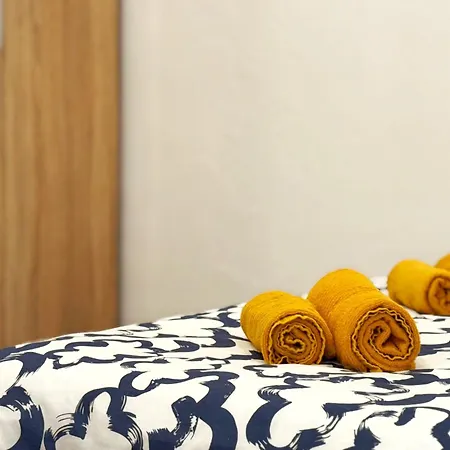 Private Apartment-7pax Апартаменты