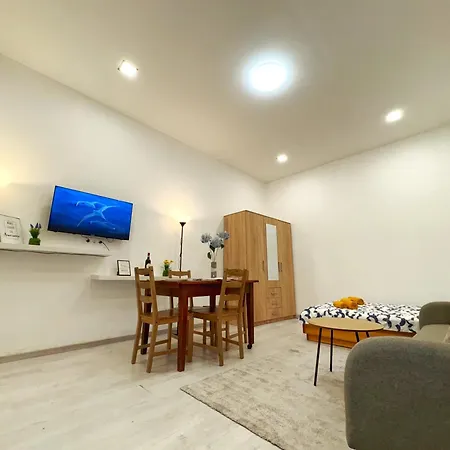 Private Apartment-7pax Apartment Budapest