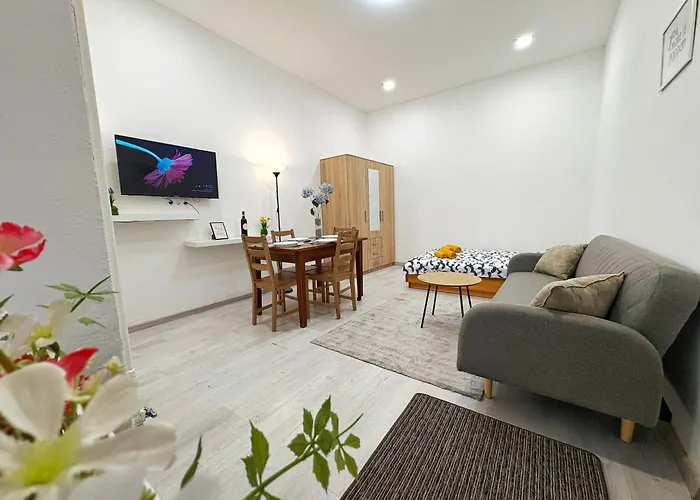 Private Apartment-7pax 아파트