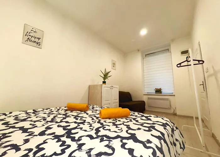 Private Apartment-7pax